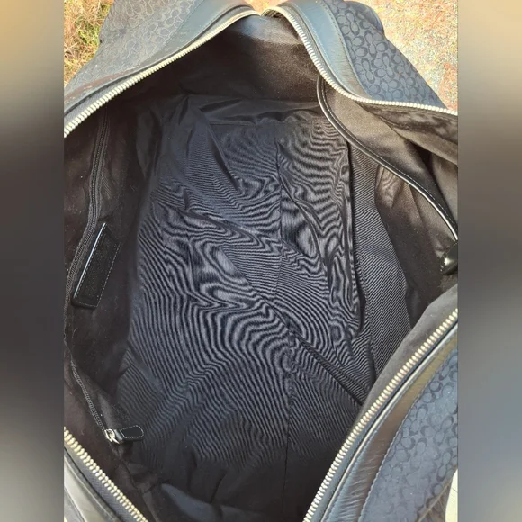 VTG Coach XL Signature Black Duffle Carry On Travel Weekender Bag & Toiletry Bag - Picture 10 of 16